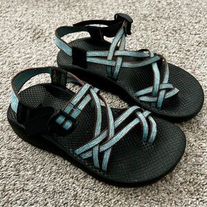 Chaco Women’s Black Vibram Sandals w Teal Accent - Secure Adjustable Fit Size 7